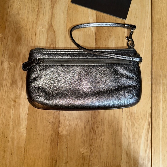 Coach Metallic Silver Wristlet Clutch - Women\'s Bag